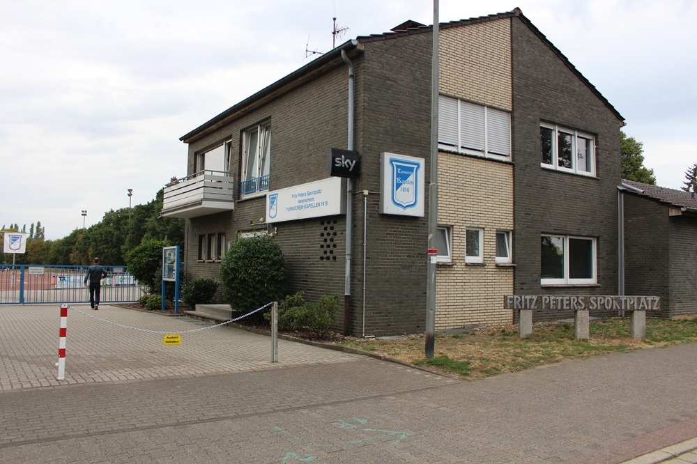 Fritz-Peters-Sportplatz