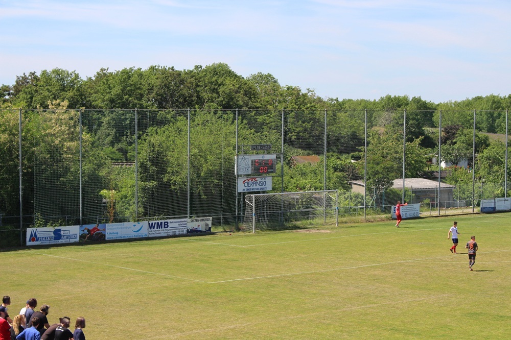 HWG-Stadion_am_Zoo