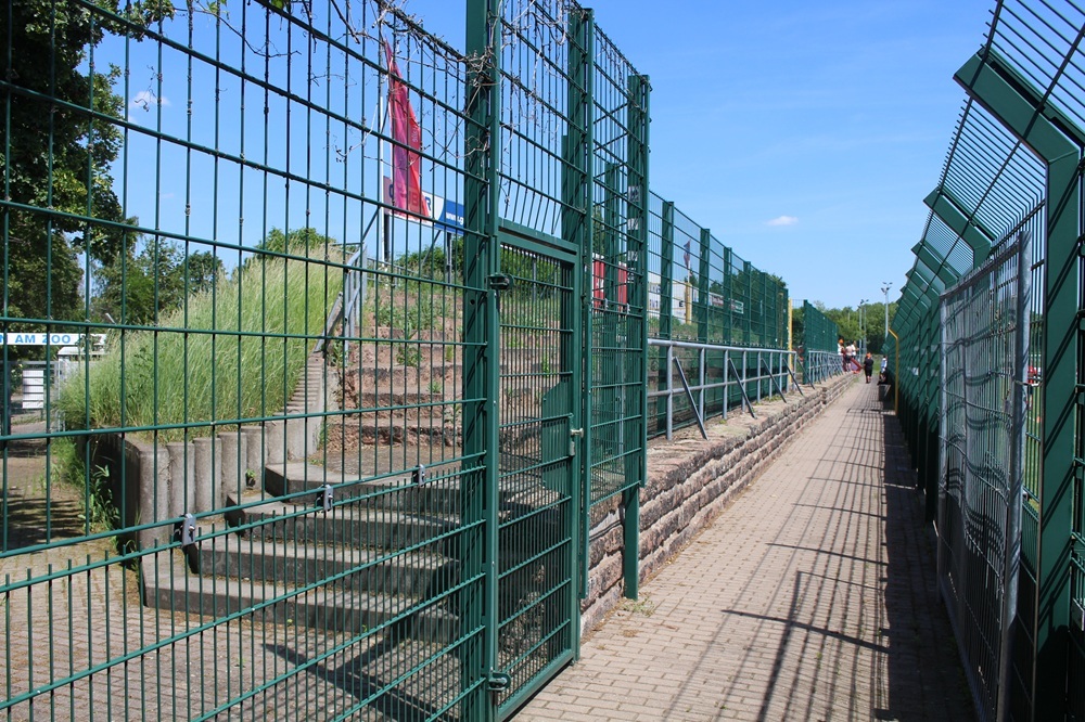 HWG-Stadion_am_Zoo