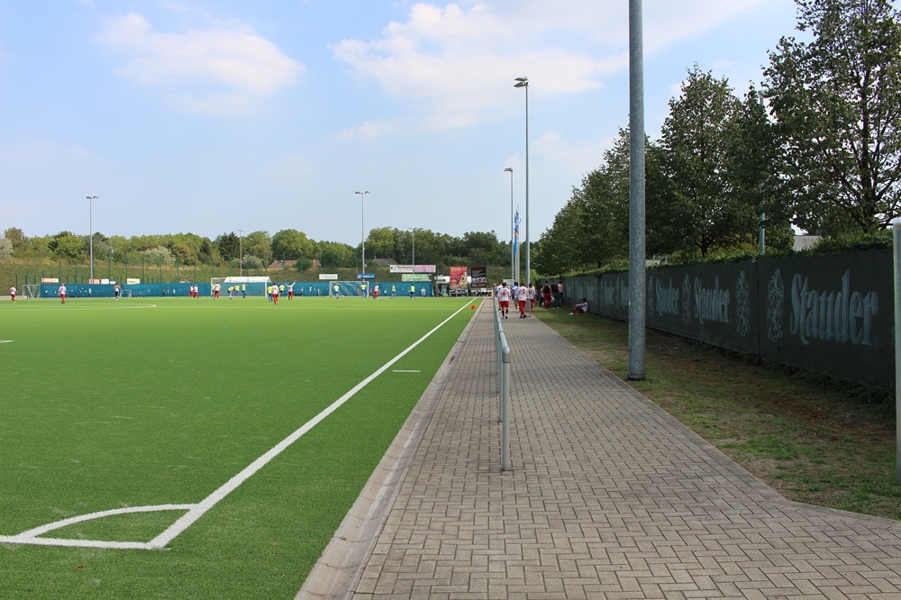 Sportanlage_Arenberg-Fortsetzung_Nebenplatz