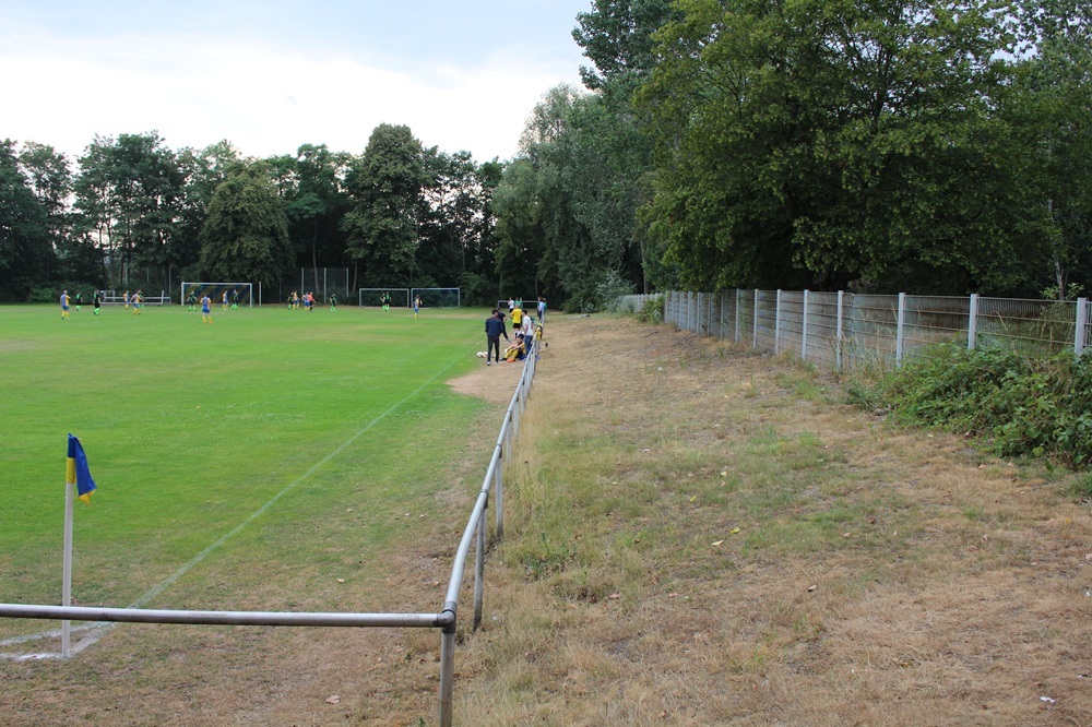 Sportanage_Asberger_Stra�e_Nebenplatz