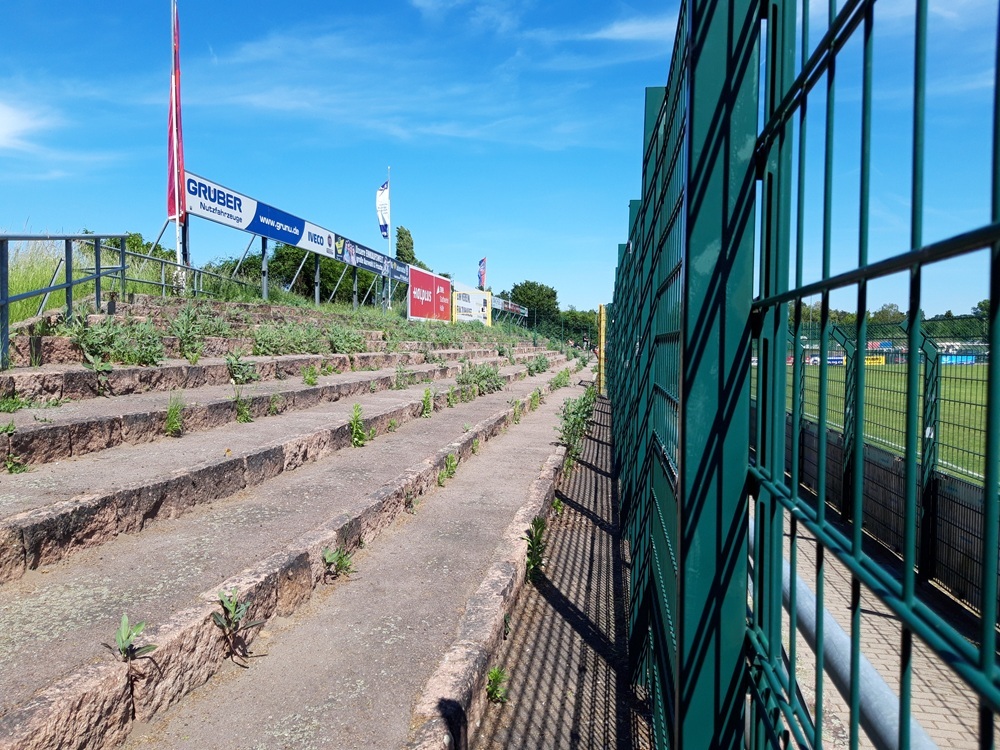 HWG-Stadion_am_Zoo